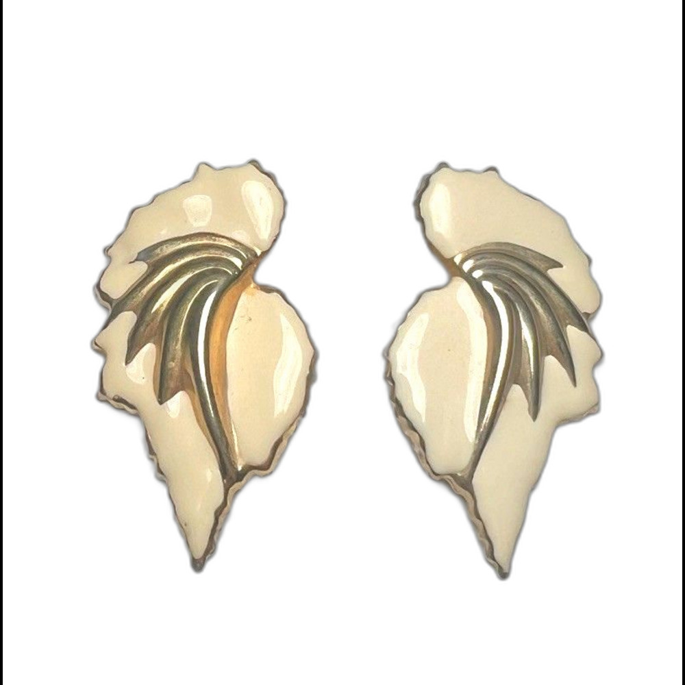Vintage Earrings 80's Leaf Cream & Gold Statement Piece Costume Jewlery